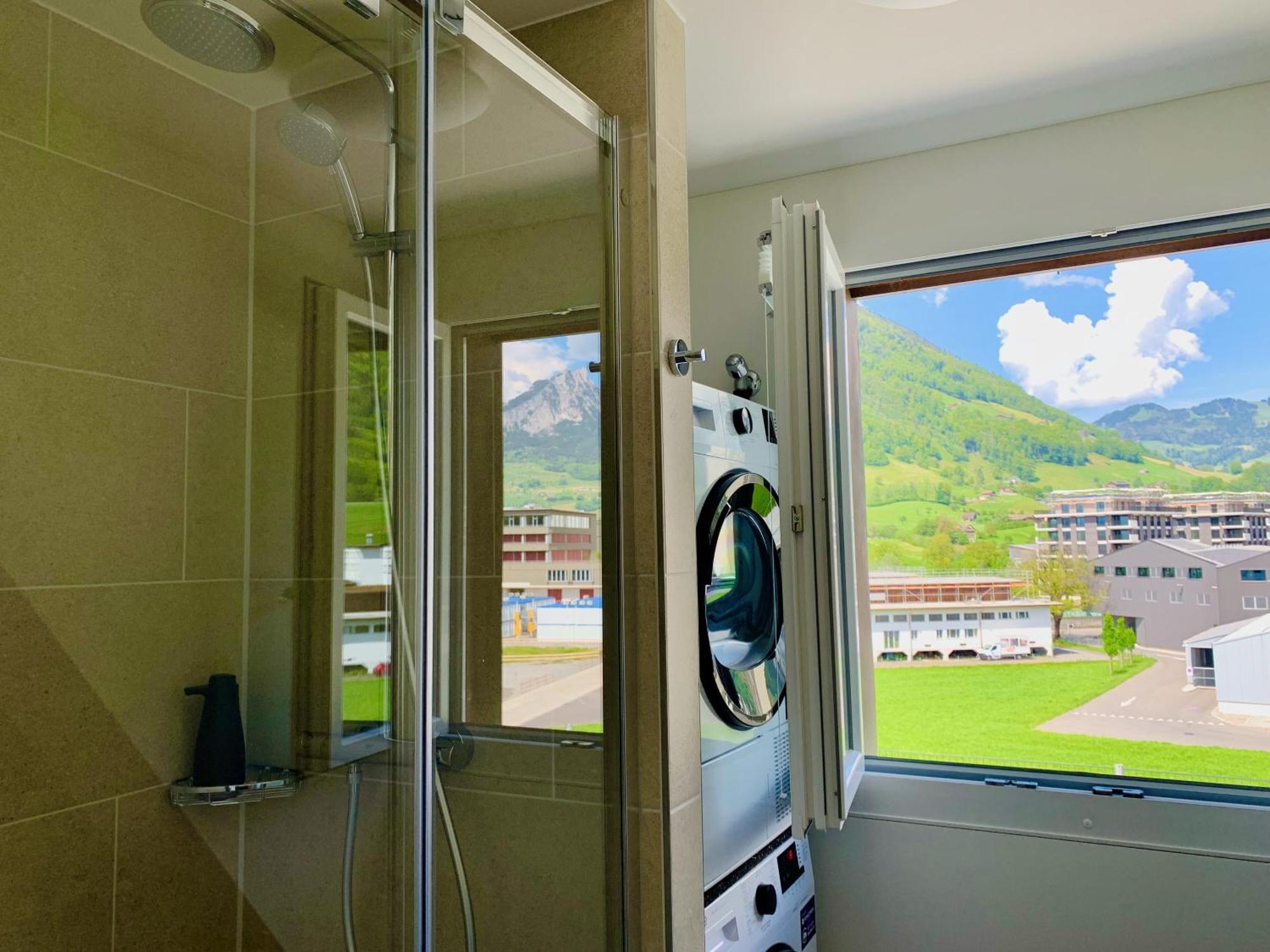Luna O Mountainview O Pizzaoven Brunnen Exterior photo