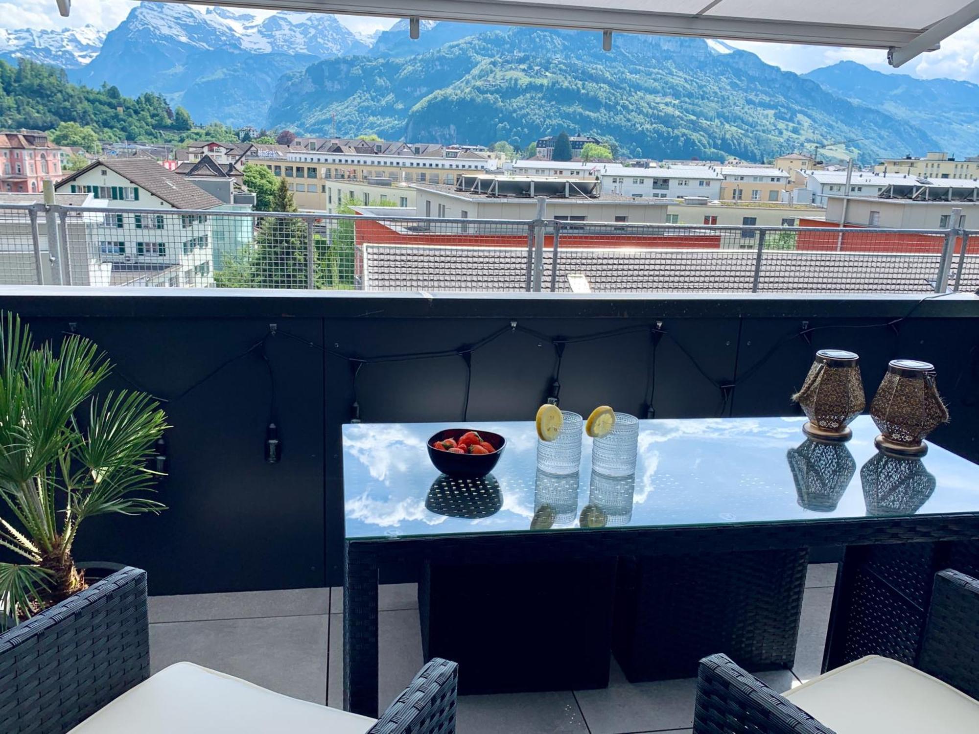 Luna O Mountainview O Pizzaoven Brunnen Exterior photo